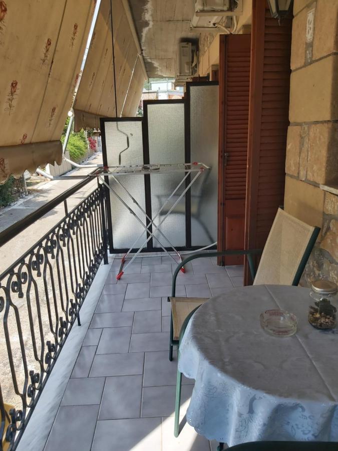 Voula Pansion Hotell Kardhamili Exteriör bild
